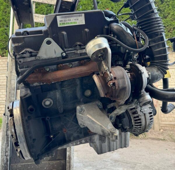 Купити двигун OM646 2.2 CDI для Mercedes Sprinter / Vito